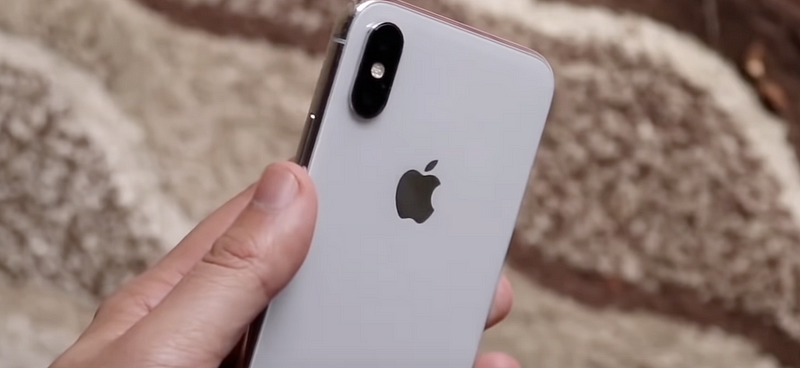 iPhone XR showcasing its vibrant colors