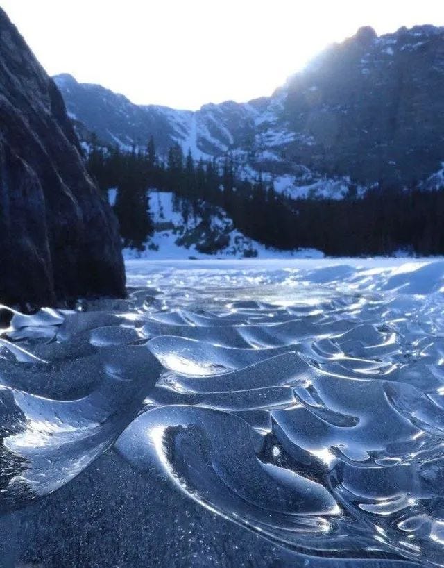 Frozen waves at Colorado Lake